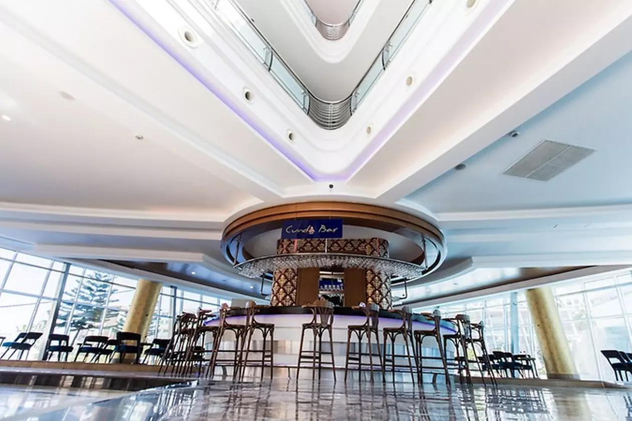 TRANSATLANTIK_SHABAVIZ (12).jpg